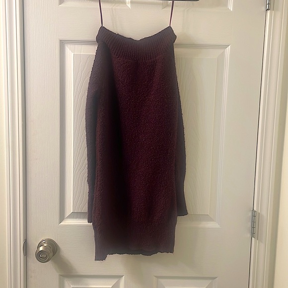 Wide neck burgundy sweater - Picture 2 of 2